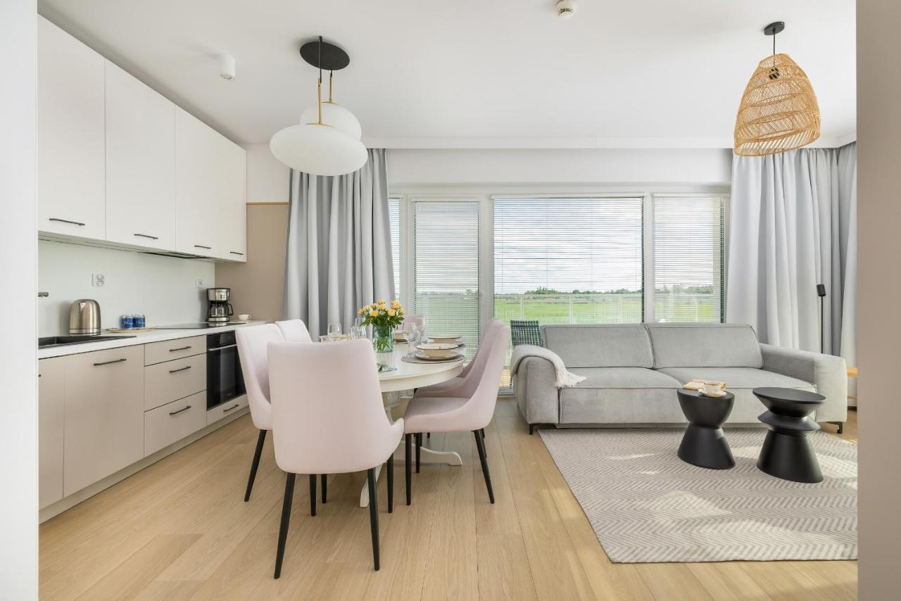 Family Apartment With Gym And Swimming Pool By Renters Prestige Kołobrzeg Eksteriør bilde