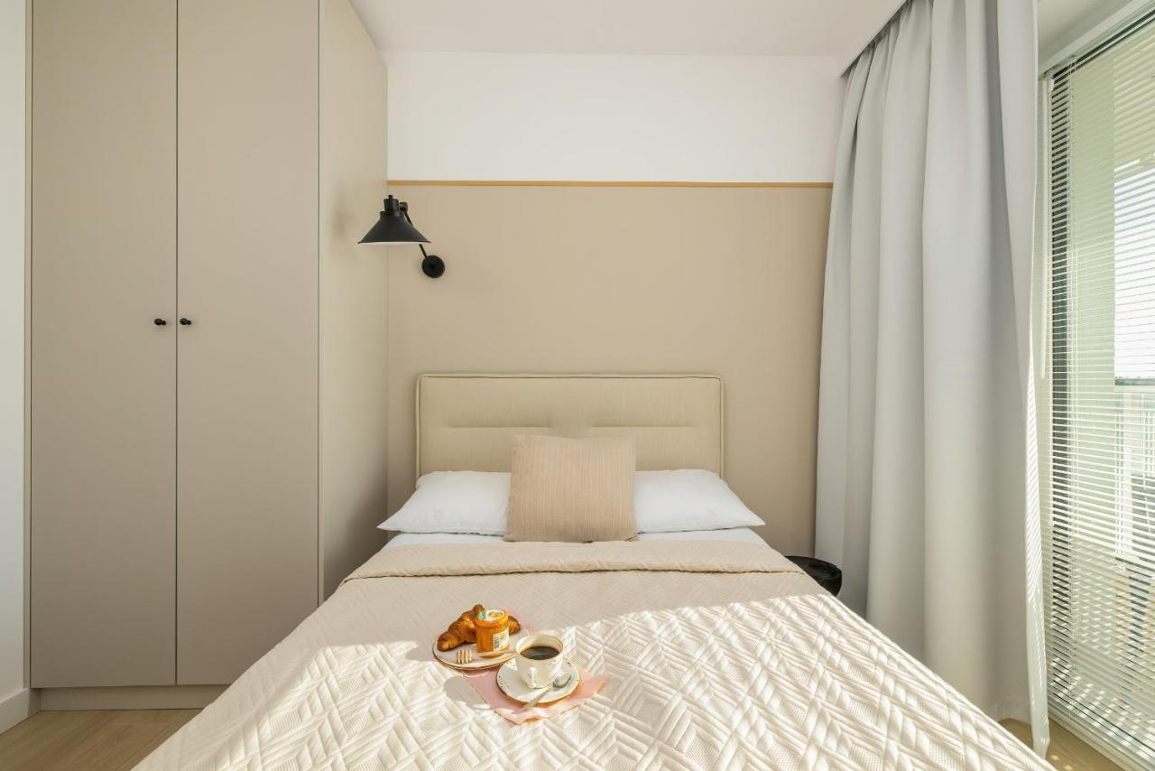 Family Apartment With Gym And Swimming Pool By Renters Prestige Kołobrzeg Eksteriør bilde